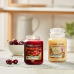Yankee Candle Scented Candle | Vanilla Cupcake Medium Jar Candle| Long Burning Candles: up to 75 Hours | Gifts for Women - Image 4