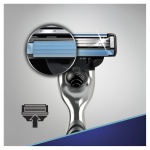 Gillette Mach3 Razor with Stronger Than Steel Blades - Image 2
