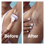 Gillette Venus ComfortGlide Women’s Razor Spa Breeze, 1 Refill Razor Cartridges, Reusable Metal Handle and Shower Holder - Image 2